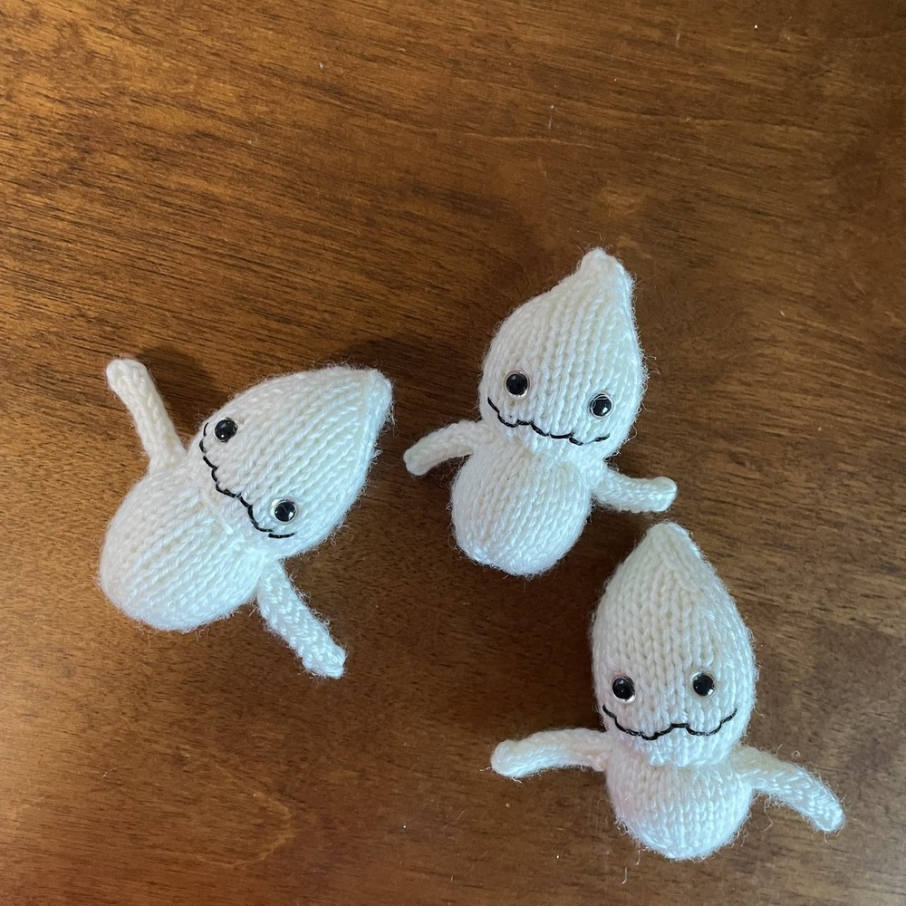 Set of 3 Handmade Halloween Ghosts Mini Knitted Dolls Small Knit Decoration